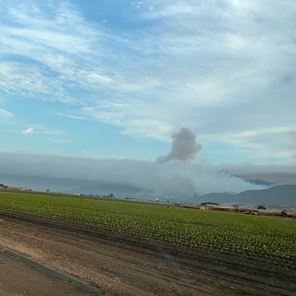 Welcome ❤️ Bookmark My Closet - Picture 4 of 16